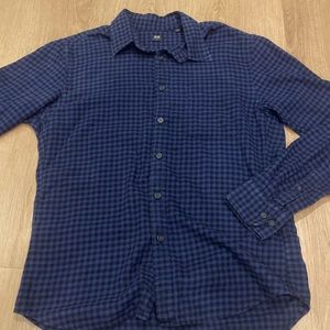 UNIQLO Men’s Button Down - Small